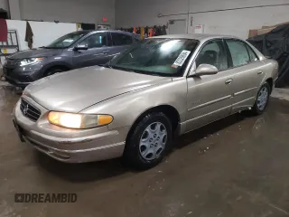 1998 Buick Regal LS with VIN 2G4WB52K4W1428274, listed as a Copart auction lot 82229694 with 388,607 mi miles and Salvage Title. Bid and sale history available at carsss.com. Image 1.