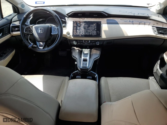 2018 Honda Clarity Plug-In Hybrid Touring with VIN JHMZC5F32JC011013, listed as a Copart auction lot 59133143 with 43,443 mi miles. Bid and sale history available at carsss.com. Image 8.