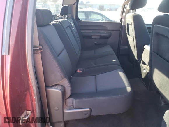 2013 Chevrolet Silverado 3500HD LT with VIN 1GC4K0C89DF220950, listed as a Copart auction lot 81939714 with 169,452 mi miles and Salvage Title. Bid and sale history available at carsss.com. Image 10.