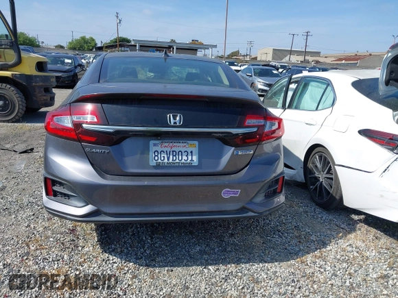 2018 Honda Clarity Plug-In Hybrid with VIN JHMZC5F19JC021696, listed as a IAAI auction lot 41920191 with 1 mi miles. Bid and sale history available at carsss.com. Image 17.