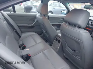 2006 BMW 3 Series 325xi with VIN WBAVD13556KV13312, listed as a IAAI auction lot 41781117 with 177,569 mi miles. Bid and sale history available at carsss.com. Image 8.