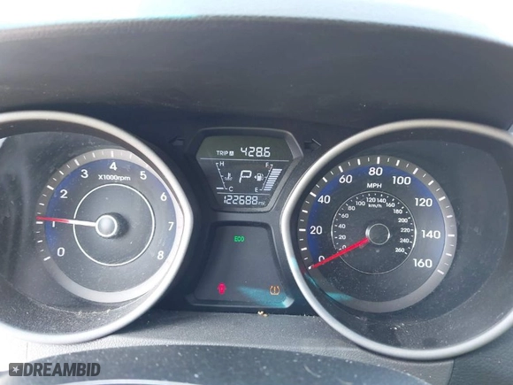2016 Hyundai Elantra SE with VIN KMHDH4AE2GU641130, listed as a IAAI auction lot 41929284 with 122,688 mi miles. Bid and sale history available at carsss.com. Image 7.
