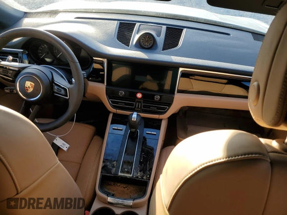2025 Porsche Macan with VIN WP1AA2A52SLB00527, listed as a Copart auction lot 86108724 with Not provided miles and Non repairable. Bid and sale history available at DreamBid. Image 8.
