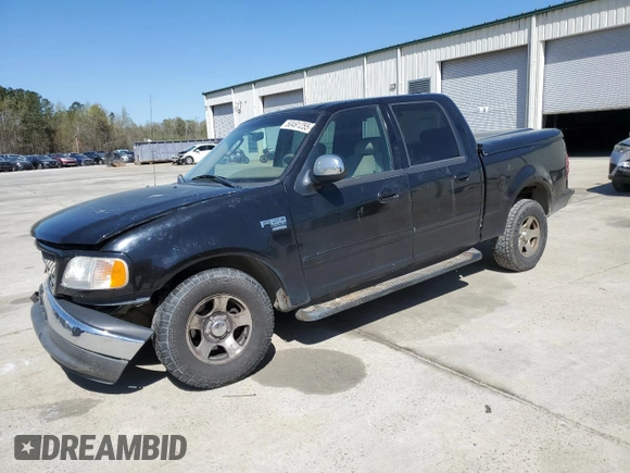 2003 Ford F-150 XLT with VIN 1FTRW07653KB60478, listed as a Copart auction lot 50491255 with 298,616 mi miles and Salvage Title. Bid and sale history available at carsss.com. Image 1.