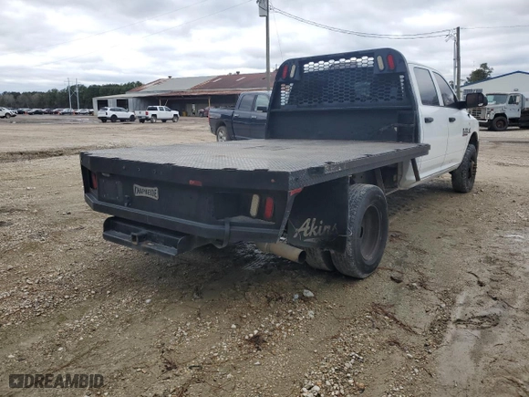 2017 Ram 3500 Chassis Cab Tradesman with VIN 3C7WRTCL9HG536334, listed as a Copart auction lot 45459635 with 174,237 mi miles and Salvage Title. Bid and sale history available at carsss.com. Image 3.