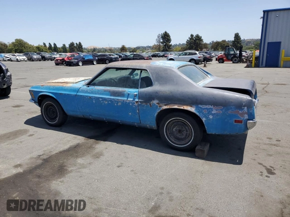 1970 Ford Mustang z VIN 0F04F121563, wystawiony jako Copart lot #60193005 z przebiegiem 31 733 mil mil oraz Czysty tytuł • Clean title. Historia ofert i sprzedaży dostępna na DreamBid. Obrazek 2.