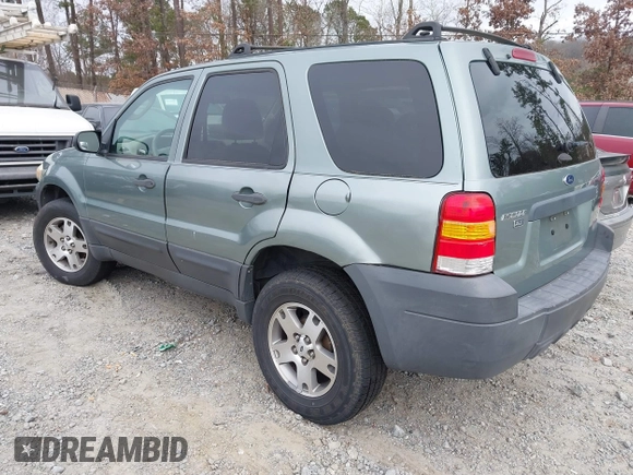 2006 Ford Escape XLT with VIN 1FMYU03Z66KC72563, listed as a IAAI auction lot 41204974 with 249,149 mi miles. Bid and sale history available at carsss.com. Image 3.