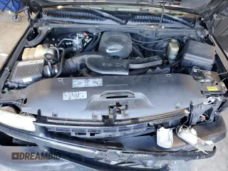 2002 Chevrolet Tahoe Z71 with VIN 1GNEK13Z12R219197, listed as a Copart auction lot 48439735 with 231,564 mi miles and Salvage Title. Bid and sale history available at carsss.com. Image 13.