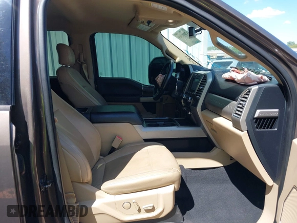 2017 Ford F-250 Lariat z VIN 1FT7W2BTXHEB51281, wystawiony jako IAAI lot #42094810 z przebiegiem 120 633 mil mil oraz . Historia ofert i sprzedaży dostępna na DreamBid. Obrazek 5.