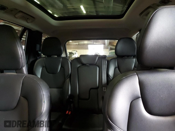 2016 Volvo XC90 Momentum with VIN YV4102XK2G1081799, listed as a Copart auction lot 85867184 with 92,638 mi miles and Clean Title. Bid and sale history available at carsss.com. Image 10.