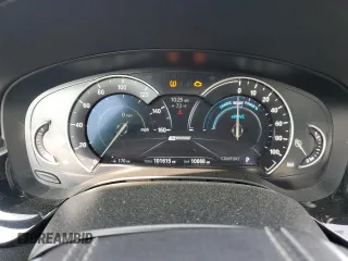 2018 BMW 5 Series 530e xDrive z VIN WBAJB1C52JG623900, wystawiony jako Copart lot #58125105 z przebiegiem 101 615 mil mil oraz Szkoda całkowita • Salvage title. Historia ofert i sprzedaży dostępna na DreamBid. Obrazek 9.