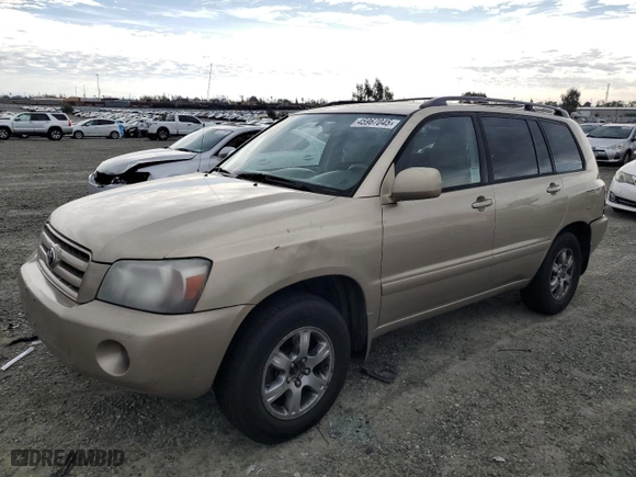 2005 Toyota Highlander with VIN JTEGP21A450046124, listed as a Copart auction lot 45967045 with 204,518 mi miles and Salvage Title. Bid and sale history available at carsss.com. Image 1.