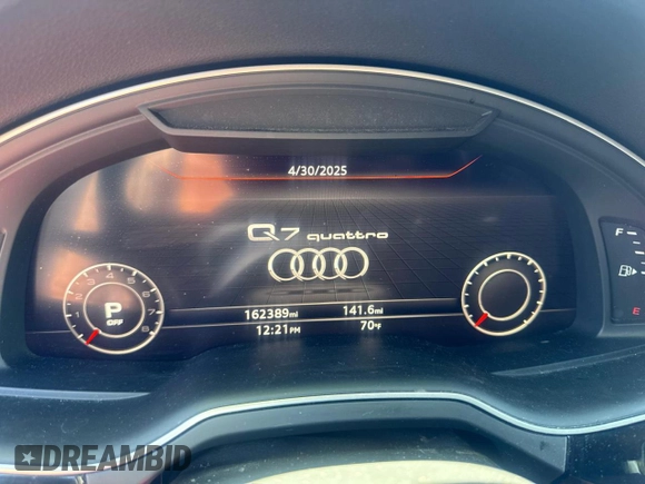 2017 Audi Q7 Premium Plus z VIN WA1LAAF75HD025575, wystawiony jako Copart lot #55443465 z przebiegiem 162 389 mil mil oraz Czysty tytuł • Clean title. Historia ofert i sprzedaży dostępna na DreamBid. Obrazek 11.