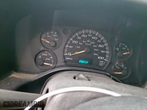 2005 Chevrolet Express Cargo with VIN 1GCFG15T451189011, listed as a Copart auction lot 54563365 with 298,232 mi miles and Salvage Title. Bid and sale history available at DreamBid. Image 9.