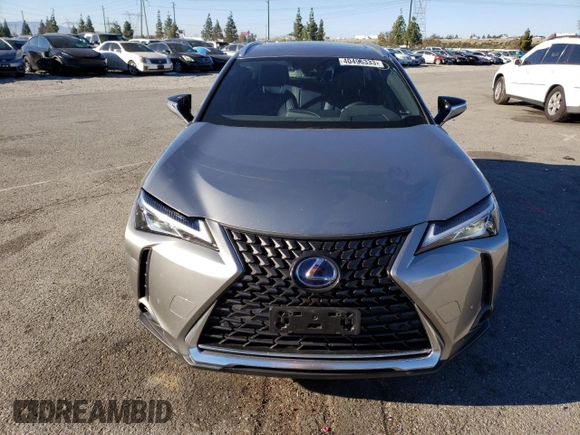 2020 Lexus UX with VIN JTHP9JBH4L2021390, listed as a Copart auction lot 40496333 with 20,694 mi miles. Bid and sale history available at carsss.com. Image 5.