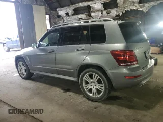 2015 Mercedes-Benz GLK 350 z VIN WDCGG8JB7FG342905, wystawiony jako Copart lot #56513715 z przebiegiem 119 428 mil mil oraz Szkody całkowita. Historia ofert i sprzedaży dostępna na DreamBid. Obrazek 2.