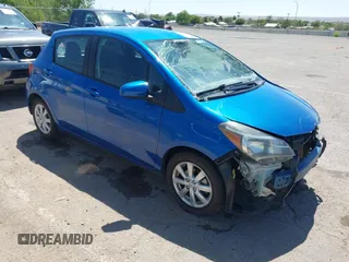 2015 Toyota Yaris L z VIN VNKKTUD36FA036488, wystawiony jako IAAI lot #42307446 z przebiegiem 108 560 mil mil oraz . Historia ofert i sprzedaży dostępna na DreamBid. Obrazek 1.