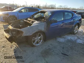 2014 Dodge Avenger SE z VIN 1C3CDZAB0EN238497, wystawiony jako Copart lot #88895775 z przebiegiem Nie podano mil oraz Nie do naprawy • Non repairable. Historia ofert i sprzedaży dostępna na DreamBid. Obrazek 1.