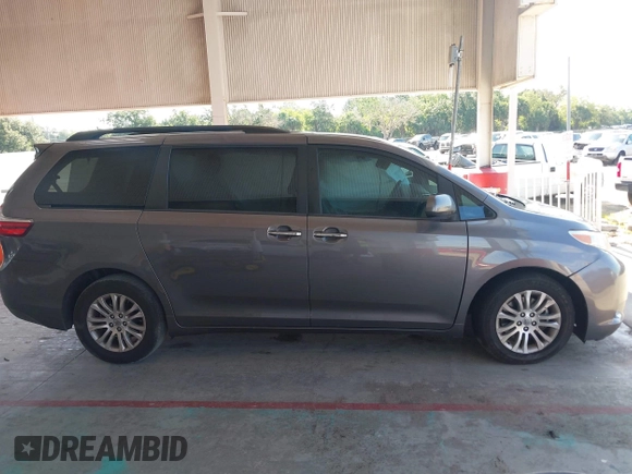2017 Toyota Sienna XLE Auto Access Seat with VIN 5TDYZ3DC0HS835216, listed as a IAAI auction lot 42342681 with 128,333 mi miles and . Bid and sale history available at DreamBid. Image 13.
