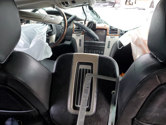 2013 Cadillac Escalade Platinum Edition with VIN 1GYS4DEF2DR129113, listed as a Copart auction lot 86379294 with 0 mi miles and Salvage Title. Bid and sale history available at carsss.com. Image 8.