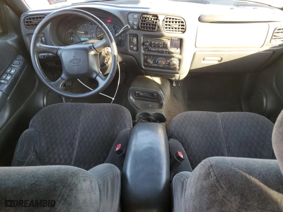 1999 Chevrolet Blazer LS with VIN 1GNDT13WXX2119758, listed as a Copart auction lot 76240964 with 162,369 mi miles and Salvage Title. Bid and sale history available at carsss.com. Image 8.