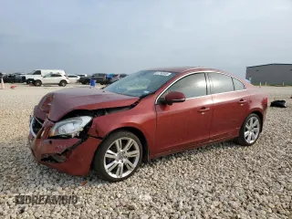 2012 Volvo S60 T6 z VIN YV1902FH7C2087964, wystawiony jako Copart lot #51790945 z przebiegiem Nie podano mil oraz Szkoda całkowita • Salvage title. Historia ofert i sprzedaży dostępna na DreamBid. Obrazek 1.