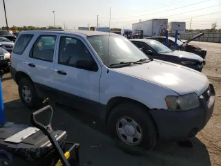 2006 Ford Escape XLS with VIN 1FMYU02Z76KC14463, listed as a Copart auction lot 75658534 with 215,627 mi miles and Clean Title. Bid and sale history available at carsss.com. Image 4.