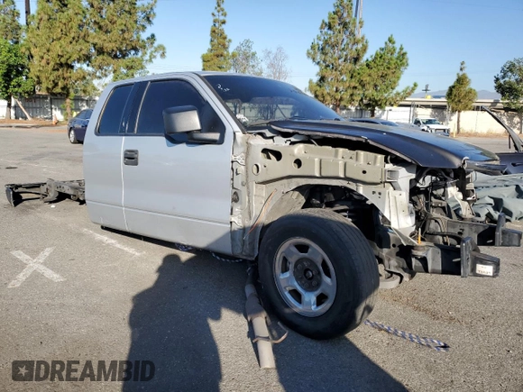 2004 Ford F-150 STX with VIN 1FTRX12W84NC37225, listed as a Copart auction lot 67905554 with 0 mi miles and Salvage Title. Bid and sale history available at carsss.com. Image 4.