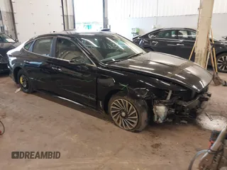 2022 Hyundai Sonata Hybrid Limited with VIN KMHL54JJ5NA038088, listed as a IAAI auction lot 41627163 with 19,977 mi miles. Bid and sale history available at carsss.com. Image 1.