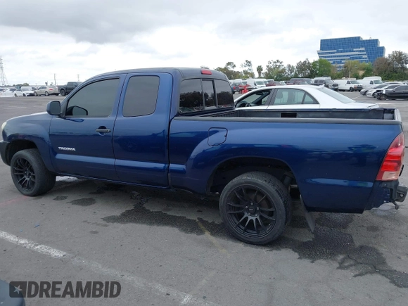 2006 Toyota Tacoma z VIN 5TETX22N46Z260973, wystawiony jako IAAI lot #42194711 z przebiegiem 108 638 mil mil oraz . Historia ofert i sprzedaży dostępna na DreamBid. Obrazek 15.