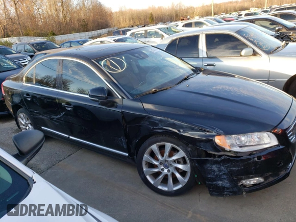 2015 Volvo S80 T6 Platinum z VIN YV1902MM1F1191599, wystawiony jako Copart lot #61344732 z przebiegiem 55 632 mil mil oraz . Historia ofert i sprzedaży dostępna na DreamBid. Obrazek 1.
