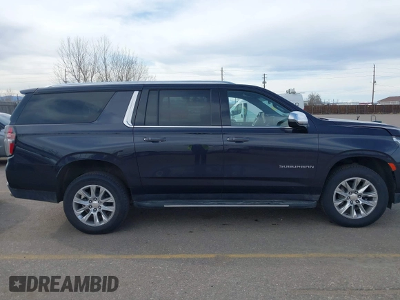 2022 Chevrolet Suburban Premier with VIN 1GNSKFKD5NR293216, listed as a IAAI auction lot 41778432 with 76,471 mi miles. Bid and sale history available at carsss.com. Image 13.
