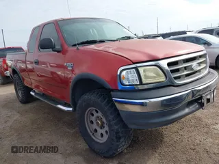 1999 Ford F-250 with VIN 1FTPX28W1XNB86000, listed as a IAAI auction lot 41658393 with Not provided miles and . Bid and sale history available at DreamBid. Image 1.