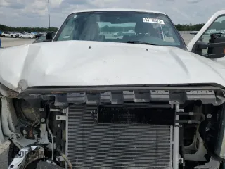 2015 Ford F-250 XLT with VIN 1FT7X2B68FED35574, listed as a Copart auction lot 53776475 with 170,591 mi miles and Salvage Title. Bid and sale history available at DreamBid. Image 11.