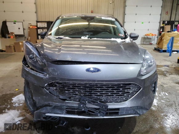 2022 Ford Escape SE with VIN 1FMCU9G67NUA20435, listed as a Copart auction lot 42211315 with 55,890 mi miles and Salvage Title. Bid and sale history available at DreamBid. Image 5.