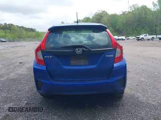 2015 Honda Fit LX with VIN 3HGGK5H58FM778365, listed as a IAAI auction lot 41901378 with 189,479 mi miles and . Bid and sale history available at DreamBid. Image 17.