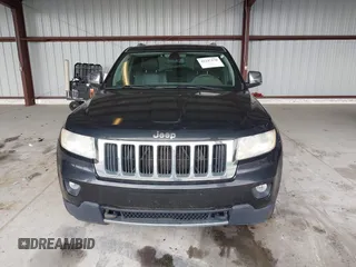 2012 Jeep Grand Cherokee Limited z VIN 1C4RJFBT1CC312006, wystawiony jako IAAI lot #42247170 z przebiegiem 233 890 mil mil oraz . Historia ofert i sprzedaży dostępna na DreamBid. Obrazek 12.