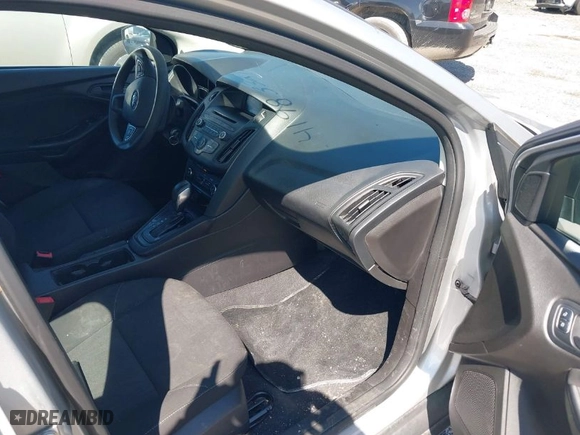 2016 Ford Focus S with VIN 1FADP3E24GL311146, listed as a IAAI auction lot 41983329 with 148,631 mi miles. Bid and sale history available at carsss.com. Image 5.