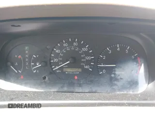 2000 Toyota Camry CE z VIN JT2BG22K3Y0521541, wystawiony jako IAAI lot #42074772 z przebiegiem 144 587 mil mil oraz . Historia ofert i sprzedaży dostępna na DreamBid. Obrazek 7.