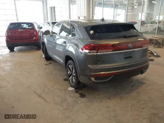 2024 Volkswagen Atlas Cross Sport 2.0T SE with VIN 1V2LE2CA2RC223746, listed as a IAAI auction lot 41609344 with 14,633 mi miles. Bid and sale history available at carsss.com. Image 3.
