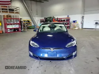 2016 Tesla Model S 90D z VIN 5YJSA1E40GF172712, wystawiony jako Copart lot #63698725 z przebiegiem 99 405 mil mil oraz Szkoda całkowita • Salvage title. Historia ofert i sprzedaży dostępna na DreamBid. Obrazek 15.