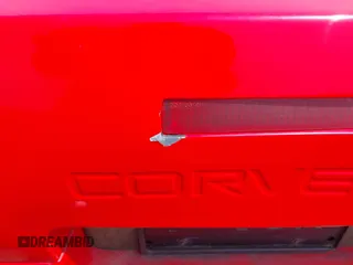 1994 Chevrolet Corvette z VIN 1G1YY22P6R5111291, wystawiony jako IAAI lot #42379116 z przebiegiem Nie podano mil oraz . Historia ofert i sprzedaży dostępna na DreamBid. Obrazek 19.