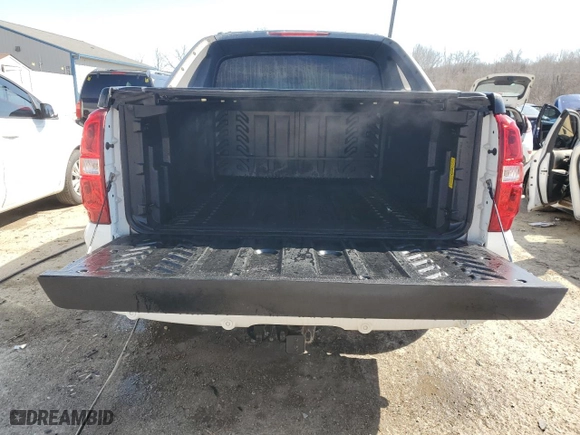 2011 Chevrolet Avalanche LT with VIN 3GNTKFE3XBG368334, listed as a Copart auction lot 46836805 with 127,269 mi miles and Salvage Title. Bid and sale history available at carsss.com. Image 6.