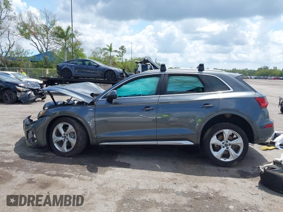 2023 Audi Q5 S line Premium Plus с VIN WA1EAAFY1P2088376, выставлен на аукционе IAAI как лот 42190489 с пробегом 14 067 миль миль и . История ставок и продаж доступна на DreamBid. Изображение 14.