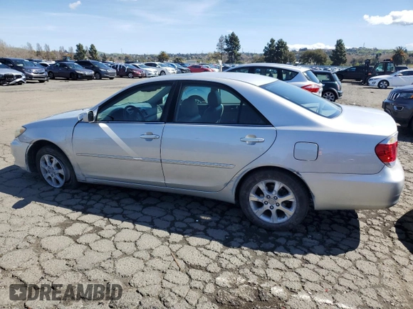 2006 Toyota Camry LE z VIN 4T1BF30KX6U630387, wystawiony jako Copart lot #49624755 z przebiegiem 232 568 mil mil oraz Szkoda całkowita • Salvage title. Historia ofert i sprzedaży dostępna na DreamBid. Obrazek 2.