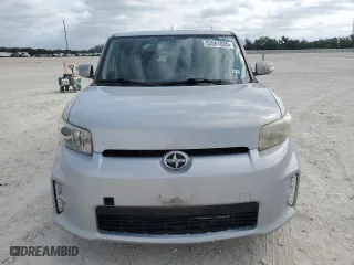 2013 Scion xB with VIN JTLZE4FE5DJ044261, listed as a Copart auction lot 53561835 with 182,520 mi miles and Clean Title. Bid and sale history available at carsss.com. Image 5.