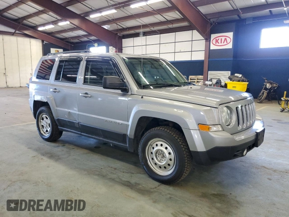 2017 Jeep Patriot 75th Anniversary z VIN 1C4NJRBB0HD142147, wystawiony jako Copart lot #56277075 z przebiegiem 144 251 mil mil oraz Czysty tytuł • Clean title. Historia ofert i sprzedaży dostępna na DreamBid. Obrazek 4.
