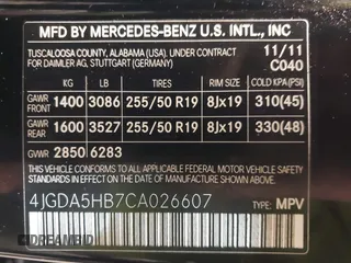 2012 Mercedes-Benz M ML 350 with VIN 4JGDA5HB7CA026607, listed as a IAAI auction lot 41687785 with 89,161 mi miles. Bid and sale history available at carsss.com. Image 9.