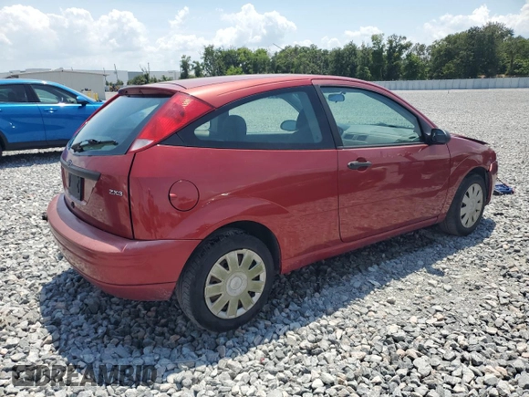 2005 Ford Focus S z VIN 3FAFP31N85R162165, wystawiony jako Copart lot #57292245 z przebiegiem 240 463 mil mil oraz Szkoda całkowita • Salvage title. Historia ofert i sprzedaży dostępna na DreamBid. Obrazek 3.