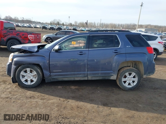 2013 GMC Terrain SLE z VIN 2GKALSEKXD6312913, wystawiony jako IAAI lot #41787328 z przebiegiem 153 646 mil mil oraz . Historia ofert i sprzedaży dostępna na DreamBid. Obrazek 14.